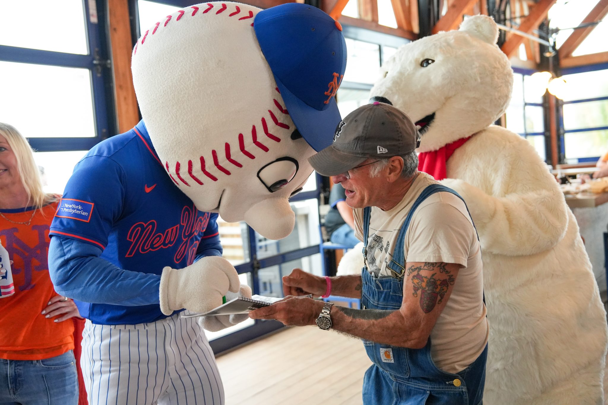 mets watch party at jenks club on august 11 2026